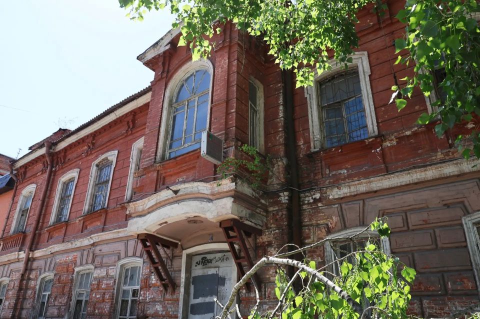 В Курске собственника «Дома купца Горяинова» обязали срочно начать ремонт В Курске собственника «Дома купца Горяинова» обязали срочно начать ремонт