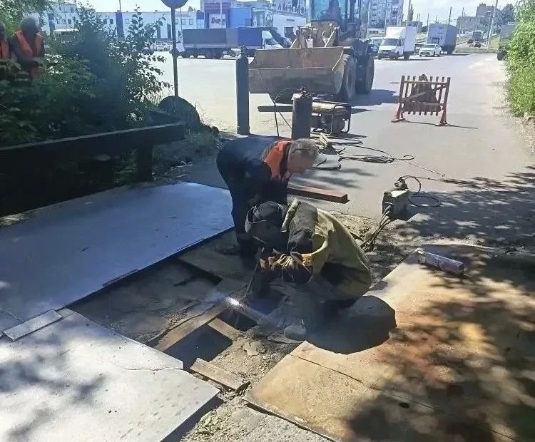 Глава Курска вынес "последнее китайское предупреждение" Глава Курска вынес "последнее китайское предупреждение"