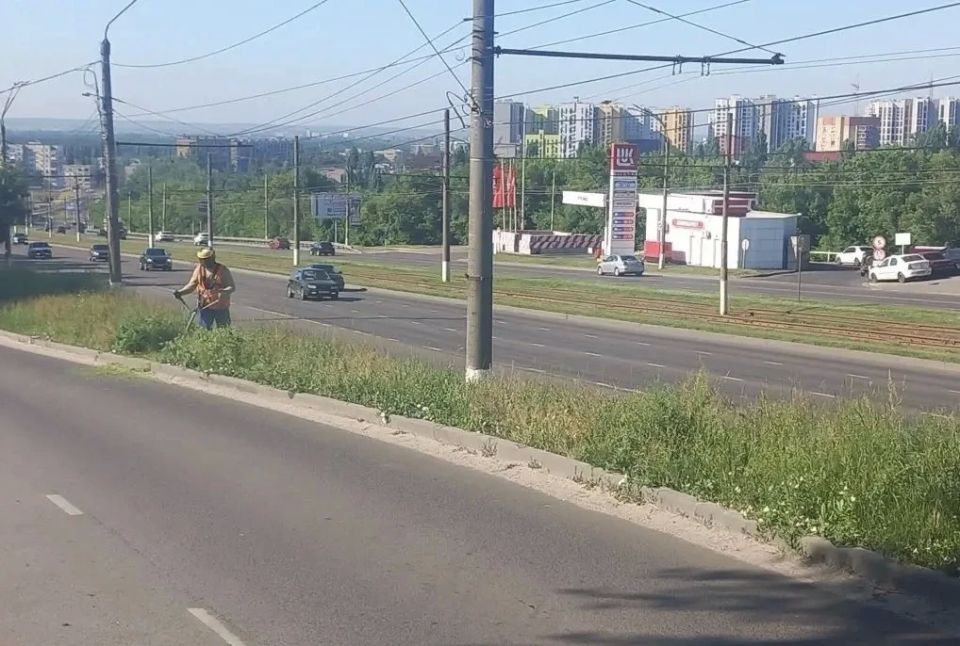 Друзья, всех приветствую! Слежу за тем, что пишут мне жители, и стараемся отрабатывать вопросы Друзья, всех приветствую! Слежу за тем, что пишут мне жители, и стараемся отрабатывать вопросы