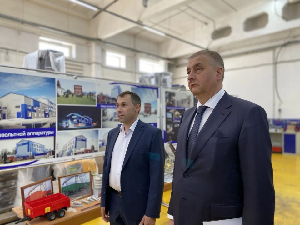 Можно разрушить здание, но не само предприятие и не веру людей Можно разрушить здание, но не само предприятие и не веру людей