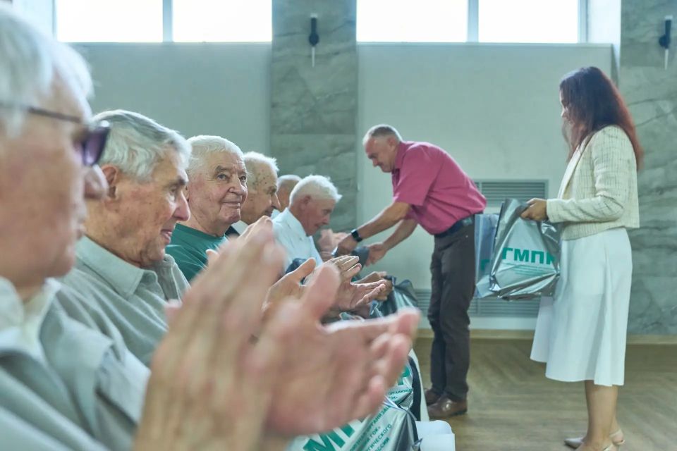 В Железногорске отметили 66-ю годовщину добычи первой руды на Михайловском ГОКе! В Железногорске отметили 66-ю годовщину добычи первой руды на Михайловском ГОКе!