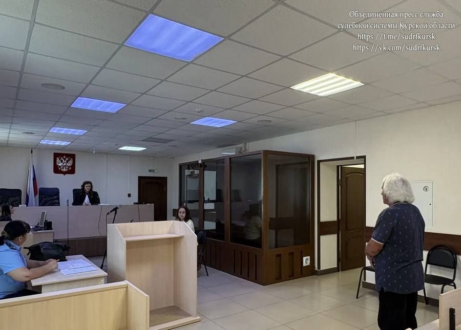 63-летний житель Щигровского района Курской области 16 лет хранил порох в диване