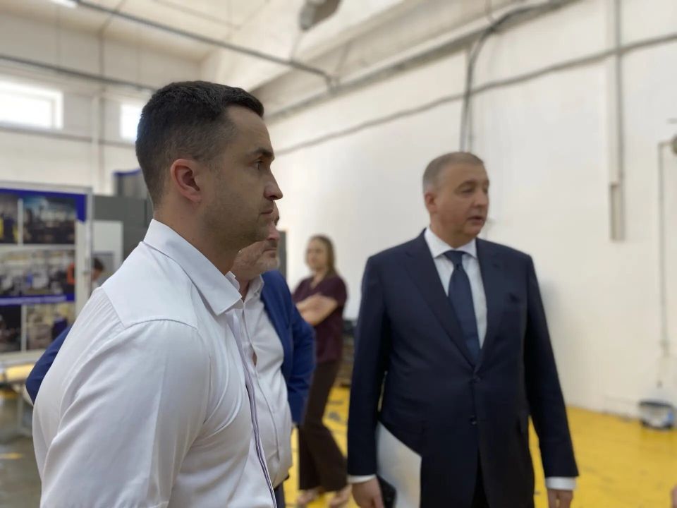 Можно разрушить здание, но не само предприятие и не веру людей Можно разрушить здание, но не само предприятие и не веру людей