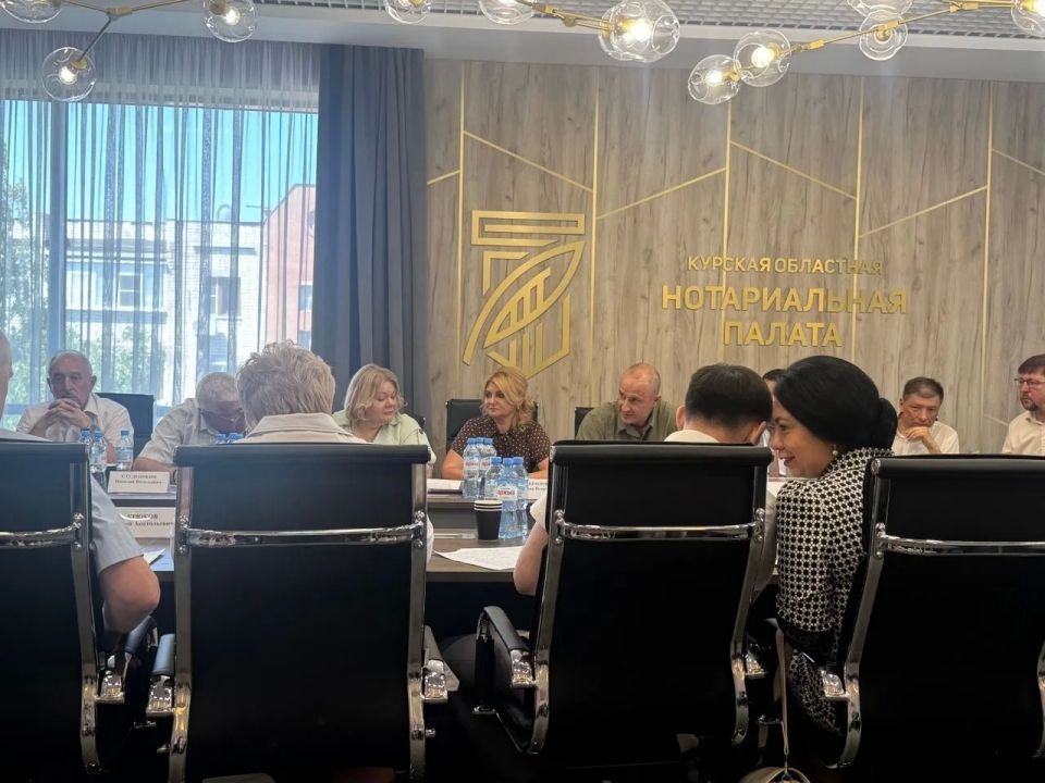 На минувшей неделе в Курской областной нотариальной палате прошёл круглый стол, главной темой которого стало введение единых мер поддержки для участников специальной военной операции