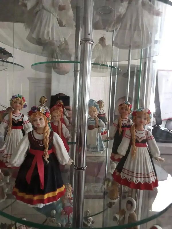В городе Курске очень много талантливых мастеров и ремесленников, которые изготавливают сувенирную продукцию своими руками В городе Курске очень много талантливых мастеров и ремесленников, которые изготавливают сувенирную продукцию своими руками