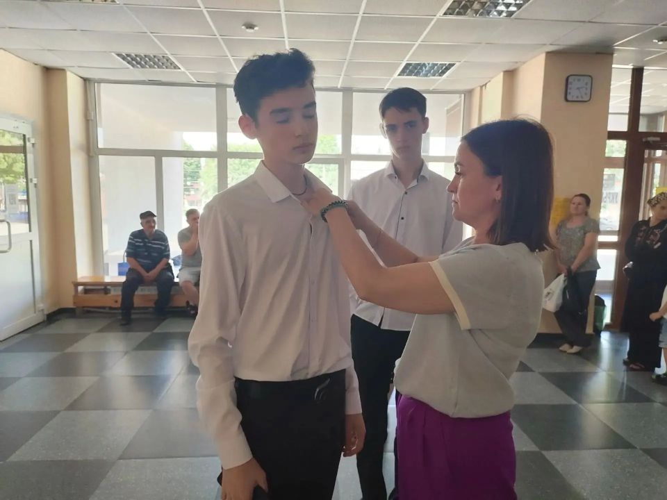 День России - один из главных государственных праздников, который ежегодно отмечается 12 июня в честь принятия Декларации о государственном суверенитете в 1990 году День России - один из главных государственных праздников, который ежегодно отмечается 12 июня в честь принятия Декларации о государственном суверенитете в 1990 году