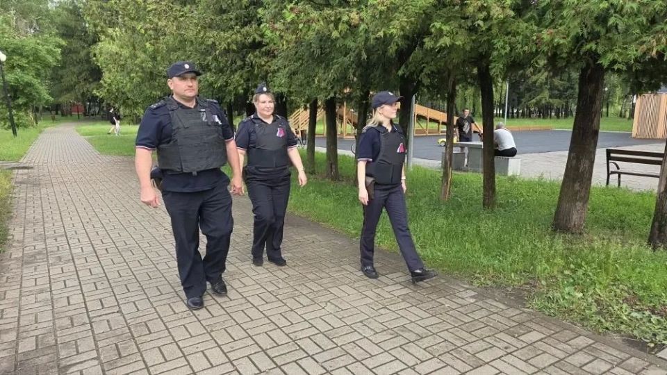 В день России в Курске полицию можно встретить везде В день России в Курске полицию можно встретить везде
