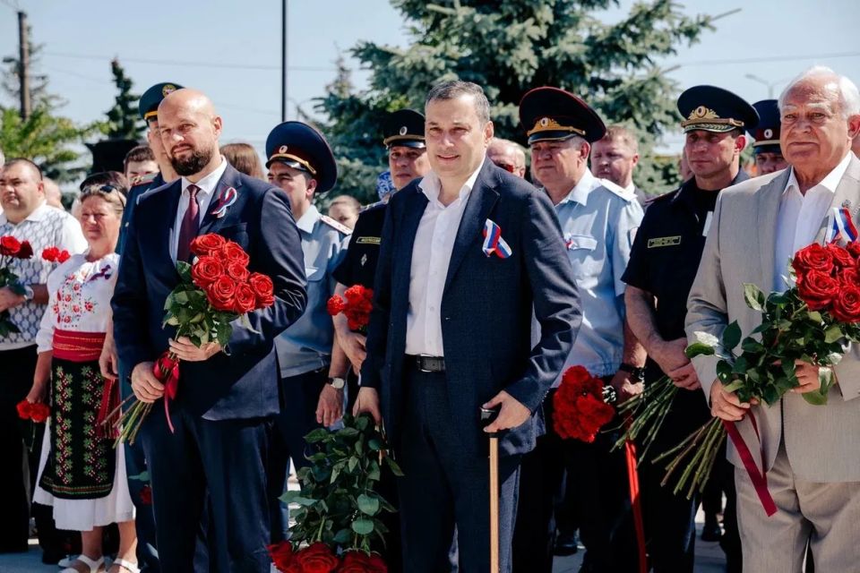 Александр Хинштейн: Сегодня — наш день. День России Александр Хинштейн: Сегодня — наш день. День России