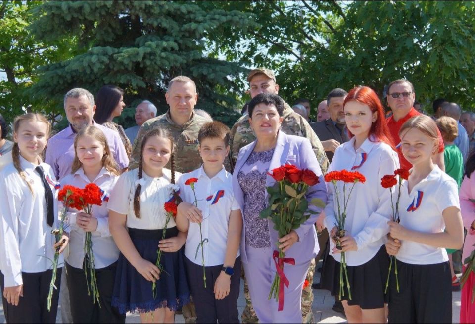 Ольга Германова: У россиян есть две святыни - Родина и Мать! Ольга Германова: У россиян есть две святыни - Родина и Мать!