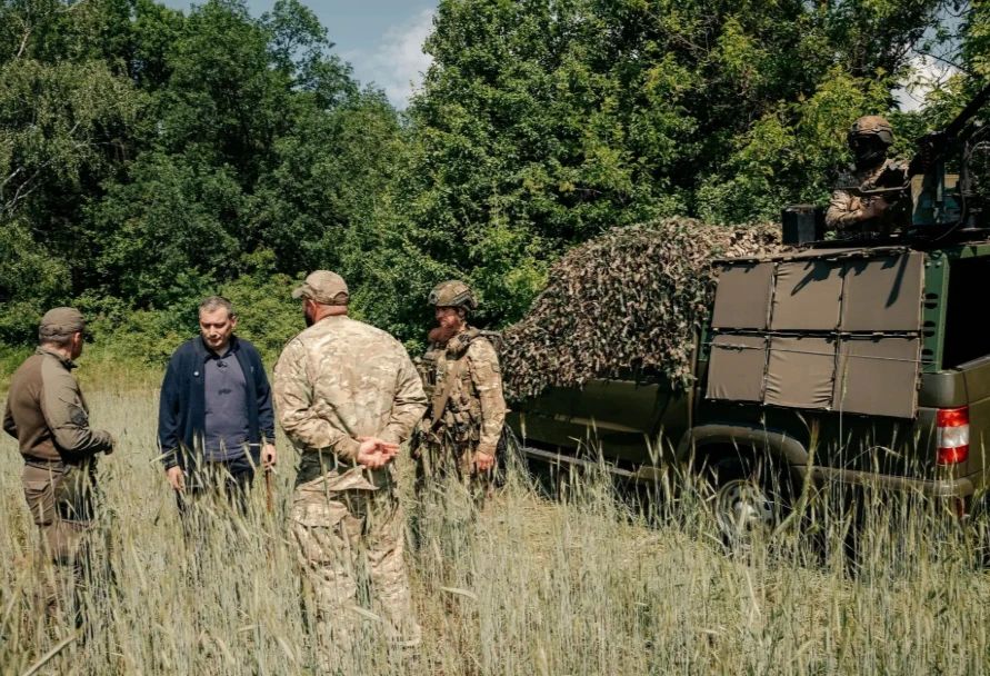 О бригаде «БАРС-Курск» Соловьев снимает фильм О бригаде «БАРС-Курск» Соловьев снимает фильм
