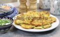Сытные оладьи из кабачков, картошки и бекона