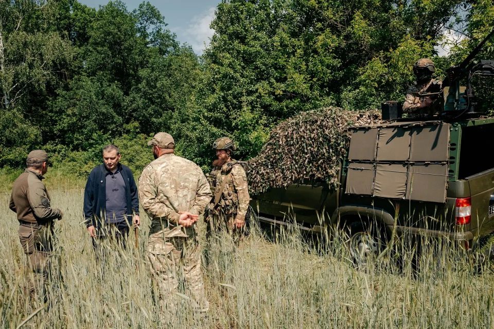Журналист Владимир Соловьёв снимает фильм о работе добровольцах «БАРС-Курск» Журналист Владимир Соловьёв снимает фильм о работе добровольцах «БАРС-Курск»