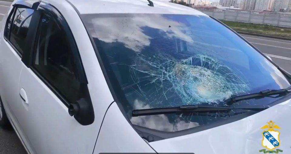 Утром 16 мая смертельное ДТП произошло в Курске на улице Карла Маркса рядом с Северным кладбищем Утром 16 мая смертельное ДТП произошло в Курске на улице Карла Маркса рядом с Северным кладбищем