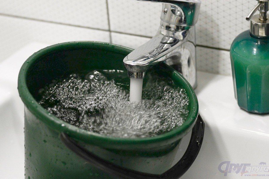 В мэрии Курска сообщили, что плановое отключение холодной воды, которое должно было произойти в среду, 17 июня, отменяется