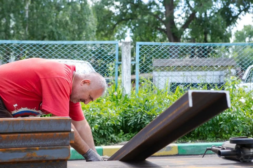 В Курске по нацпроектам «Молодёжь и дети» и «Семья» капитально ремонтируют школы и детские сады В Курске по нацпроектам «Молодёжь и дети» и «Семья» капитально ремонтируют школы и детские сады