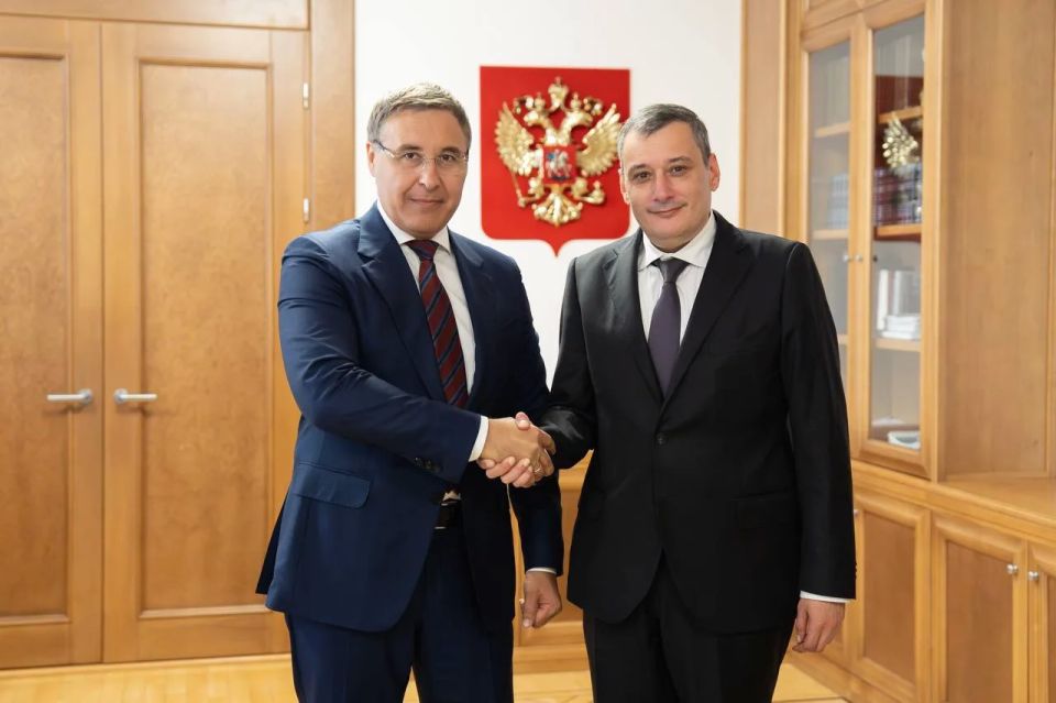 Валерий Фальков провел рабочую встречу с губернатором Курской области Александром Хинштейном