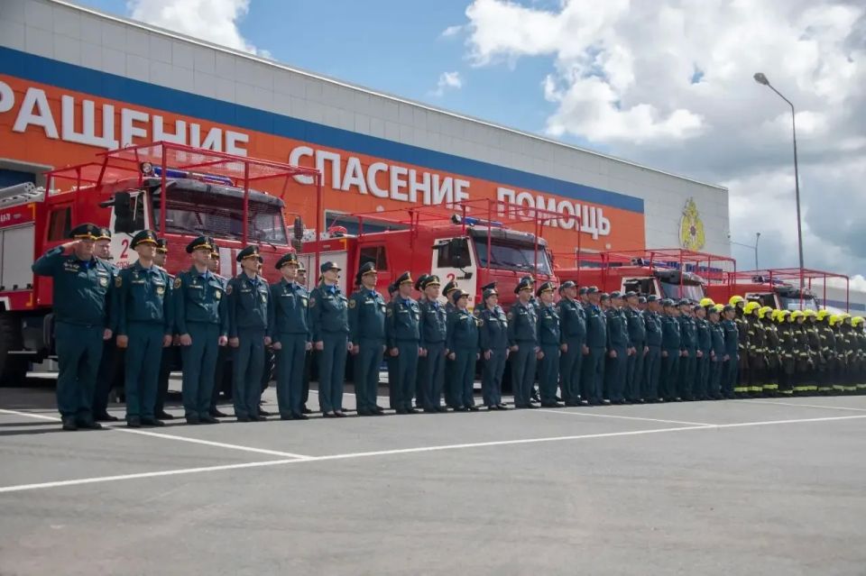 Делегация МЧС России с рабочей поездкой посетила Курскую АЭС Делегация МЧС России с рабочей поездкой посетила Курскую АЭС