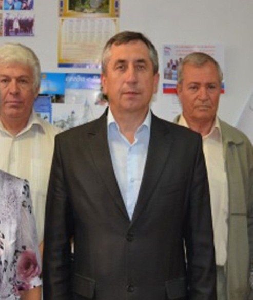 В результате удара украинского беспилотника по автозаправочной станции в Обояни погиб бывший глава города Сергей Карелов, - Александр Хинштейн