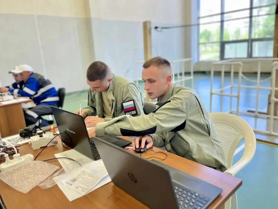 Курские энергетики стали серебряными призерами на соревнованиях профмастерства в Обнинске Курские энергетики стали серебряными призерами на соревнованиях профмастерства в Обнинске