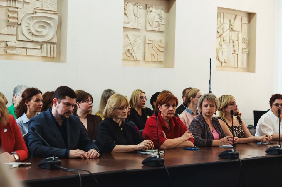 Екатерина Харченко назначена исполняющей обязанности ректора Курского государственного университета Екатерина Харченко назначена исполняющей обязанности ректора Курского государственного университета