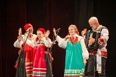 В областном Дворце культуры имени Владимира Винокура прошёл Областной фестиваль народного творчества "Играй, гармонь!", приуроченный к Году единства народов России В областном Дворце культуры имени Владимира Винокура прошёл Областной фестиваль народного творчества "Играй, гармонь!", приуроченный к Году единства народов России
