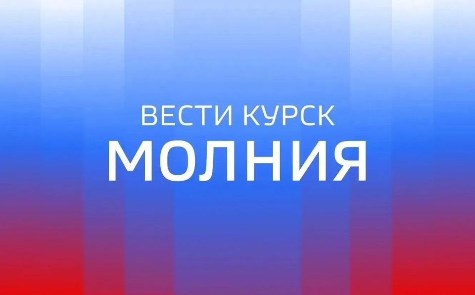 62-летний мужчина погиб на месте, а его 34-летний сын получил минно-взрывную травму, множественные слепые осколочные ранения спины, левого плеча, закрытую черепно-мозговую травму, сотрясение мозга и акубаротравму в...