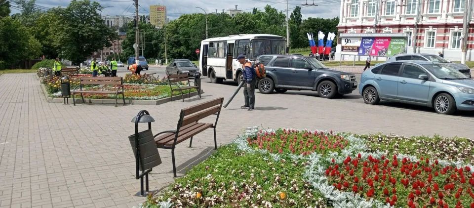 Сегодня приводятся в порядок парки и скверы