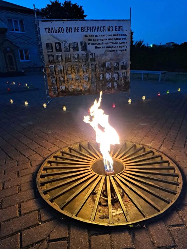 В преддверии Дня памяти и скорби, когда мы вспоминаем 85-летие начала Великой Отечественной войны, Октябрьский район погрузился в атмосферу тишины и размышлений В преддверии Дня памяти и скорби, когда мы вспоминаем 85-летие начала Великой Отечественной войны, Октябрьский район погрузился в атмосферу тишины и размышлений