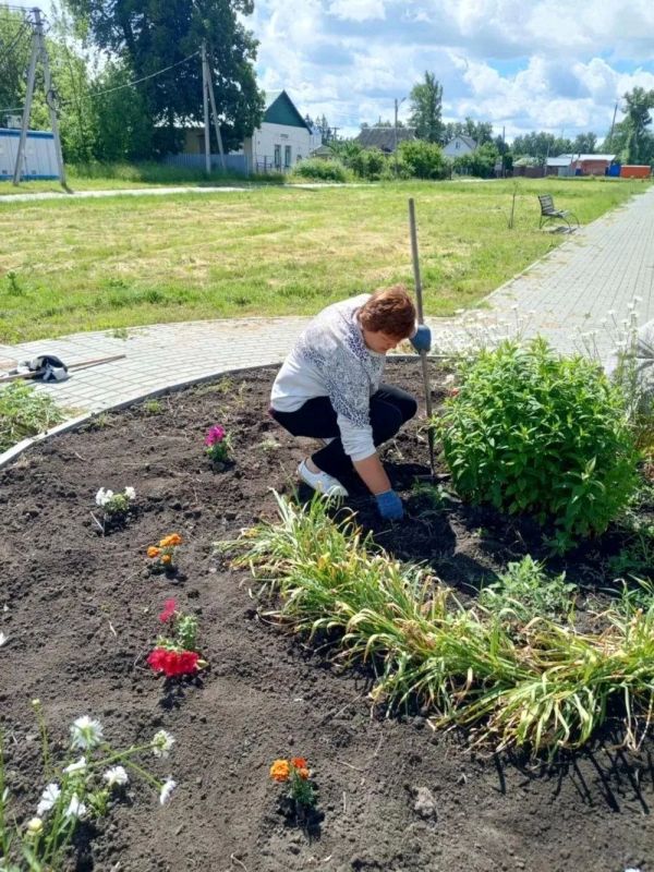 Любовь к родному селу Любажа проявляется в делах его жителей Любовь к родному селу Любажа проявляется в делах его жителей