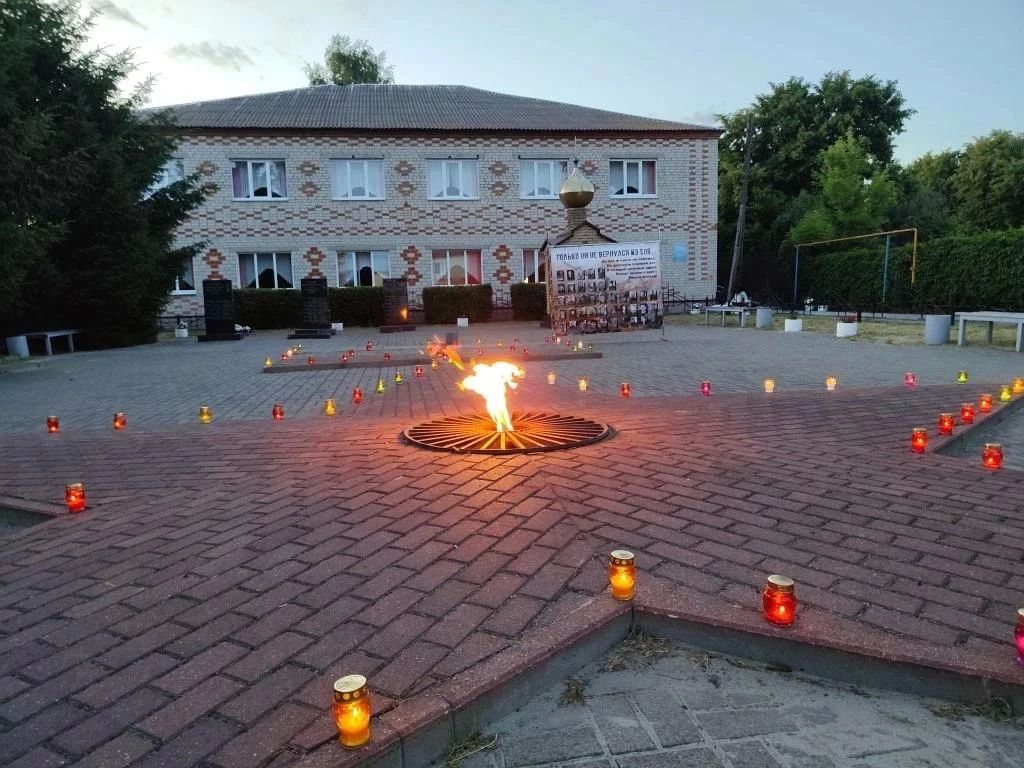 В преддверии Дня памяти и скорби, когда мы вспоминаем 85-летие начала Великой Отечественной войны, Октябрьский район погрузился в атмосферу тишины и размышлений В преддверии Дня памяти и скорби, когда мы вспоминаем 85-летие начала Великой Отечественной войны, Октябрьский район погрузился в атмосферу тишины и размышлений