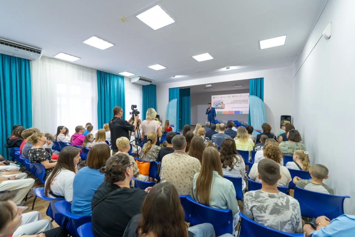 20 июня 2026 года на базе Курского филиала Финансового университета при Правительстве Российской Федерации прошел региональный этап III Всероссийского семейного фестиваля сбережений и инвестиций 20 июня 2026 года на базе Курского филиала Финансового университета при Правительстве Российской Федерации прошел региональный этап III Всероссийского семейного фестиваля сбережений и инвестиций