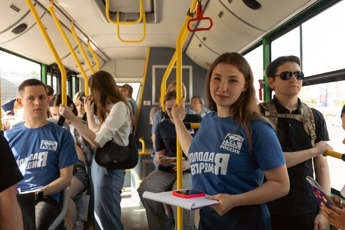 В одном из "Волгабасов" города Курска прошел рейс памяти В одном из "Волгабасов" города Курска прошел рейс памяти