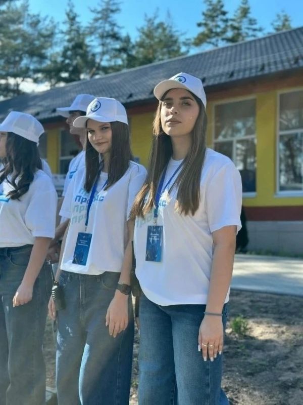 В муниципальном оздоровительном лагере имени Ульяны Громовой прошла линейка открытия второй профильной смены «Лето по профсоюзному билету» В муниципальном оздоровительном лагере имени Ульяны Громовой прошла линейка открытия второй профильной смены «Лето по профсоюзному билету»