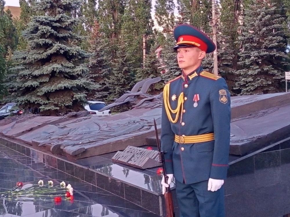 Курск зажёг свечи в память о погибших в годы Великой Отечественной войны Курск зажёг свечи в память о погибших в годы Великой Отечественной войны