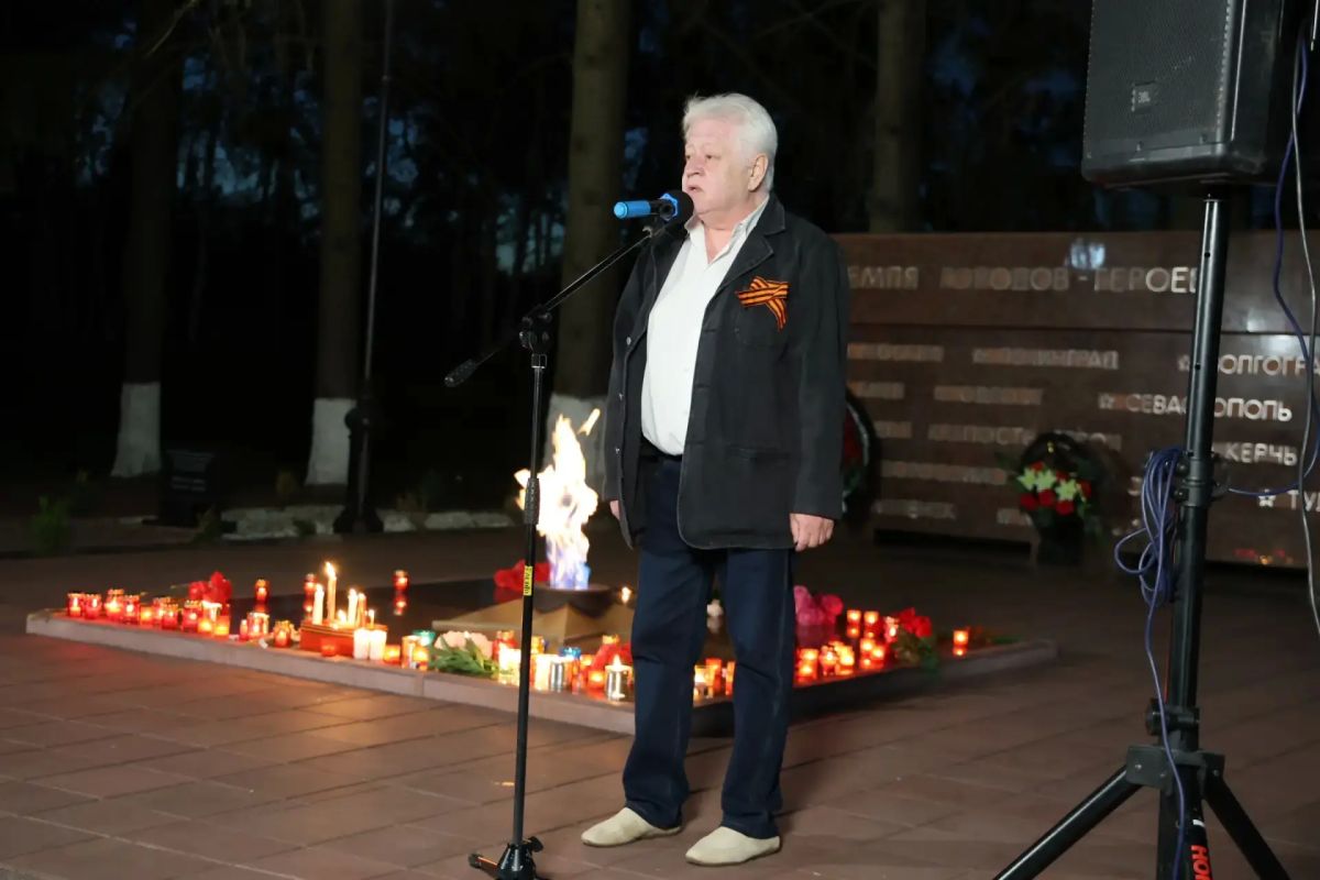Накануне Дни памяти и скорби на мемориальном комплексе "Большой Дуб" традиционно зажглись Свечи Памяти Накануне Дни памяти и скорби на мемориальном комплексе "Большой Дуб" традиционно зажглись Свечи Памяти