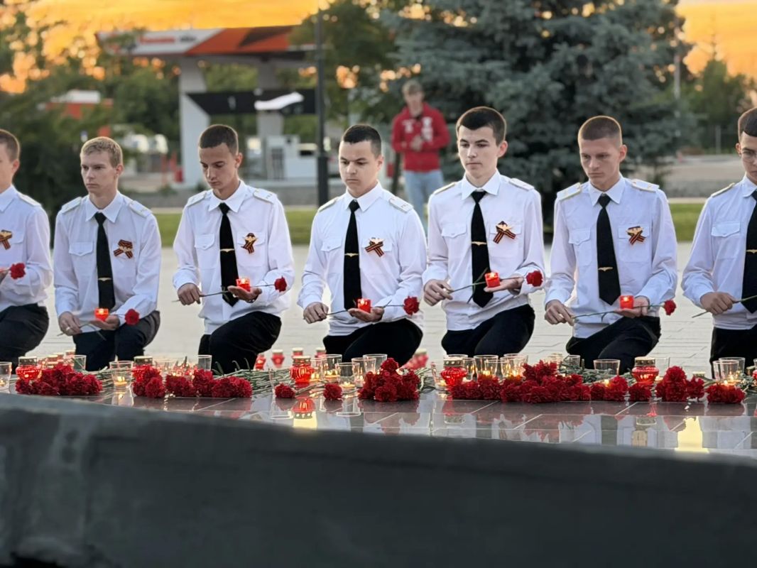 Куряне присоединились к масштабной Всероссийской акции «Свеча памяти» Куряне присоединились к масштабной Всероссийской акции «Свеча памяти»