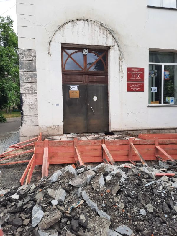 Библиотека имени Евгения Носова города Железногорска вошла в федеральный проект «Семейные ценности и инфраструктура культуры» национального проекта «Семья», инициированного Президентом Российской Федерации Владимиром Путиным Библиотека имени Евгения Носова города Железногорска вошла в федеральный проект «Семейные ценности и инфраструктура культуры» национального проекта «Семья», инициированного Президентом Российской Федерации Владимиром Путиным