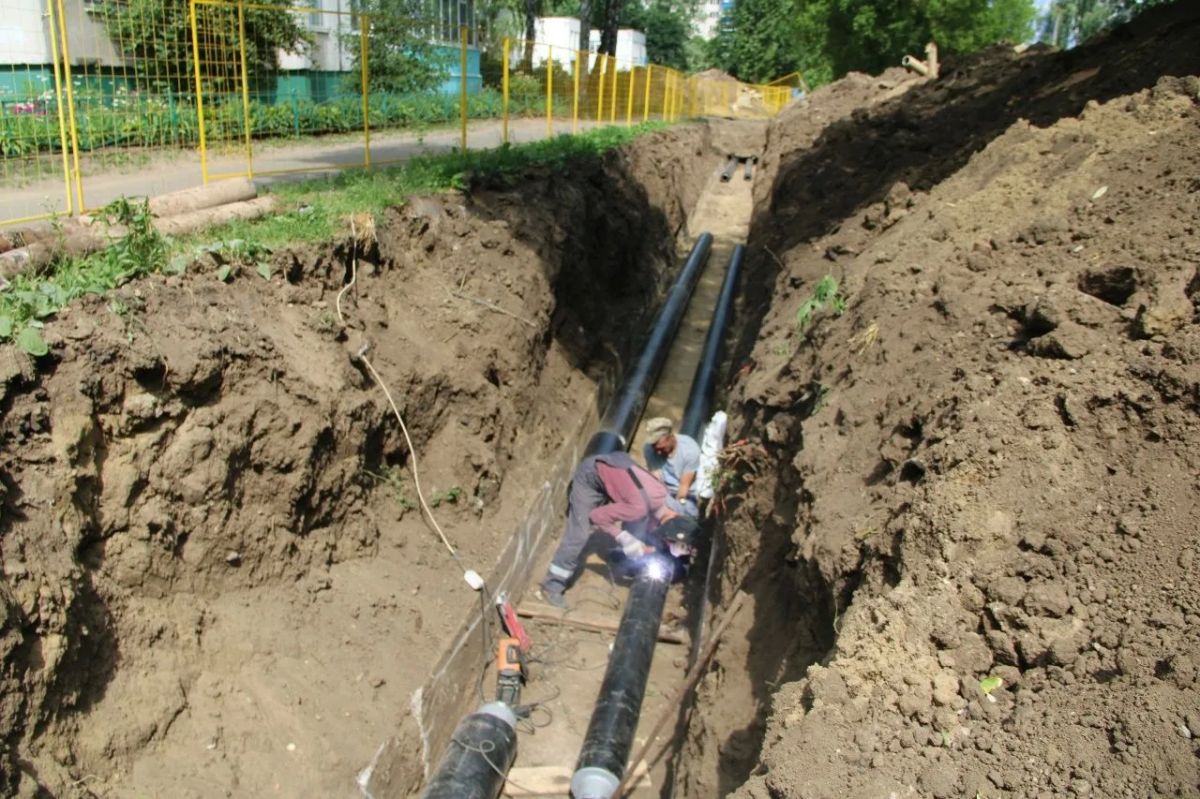В Курске на улице Орловской продолжается масштабная реконструкция теплосетей В Курске на улице Орловской продолжается масштабная реконструкция теплосетей