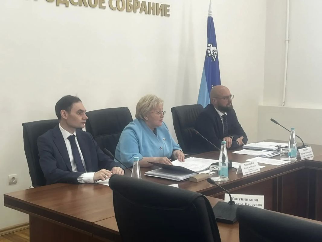 Глава Курска успешно отчитался о проделанной работе, не выступая в КГС