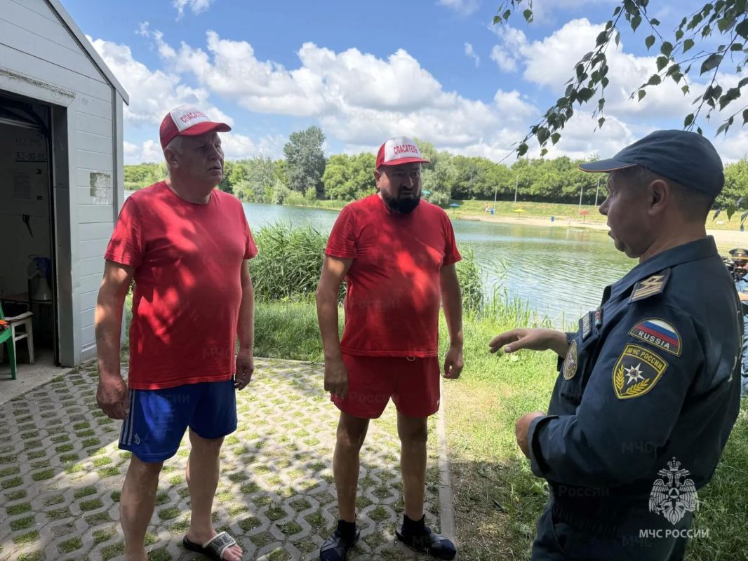 Курские спасатели помогли тонущему парню
