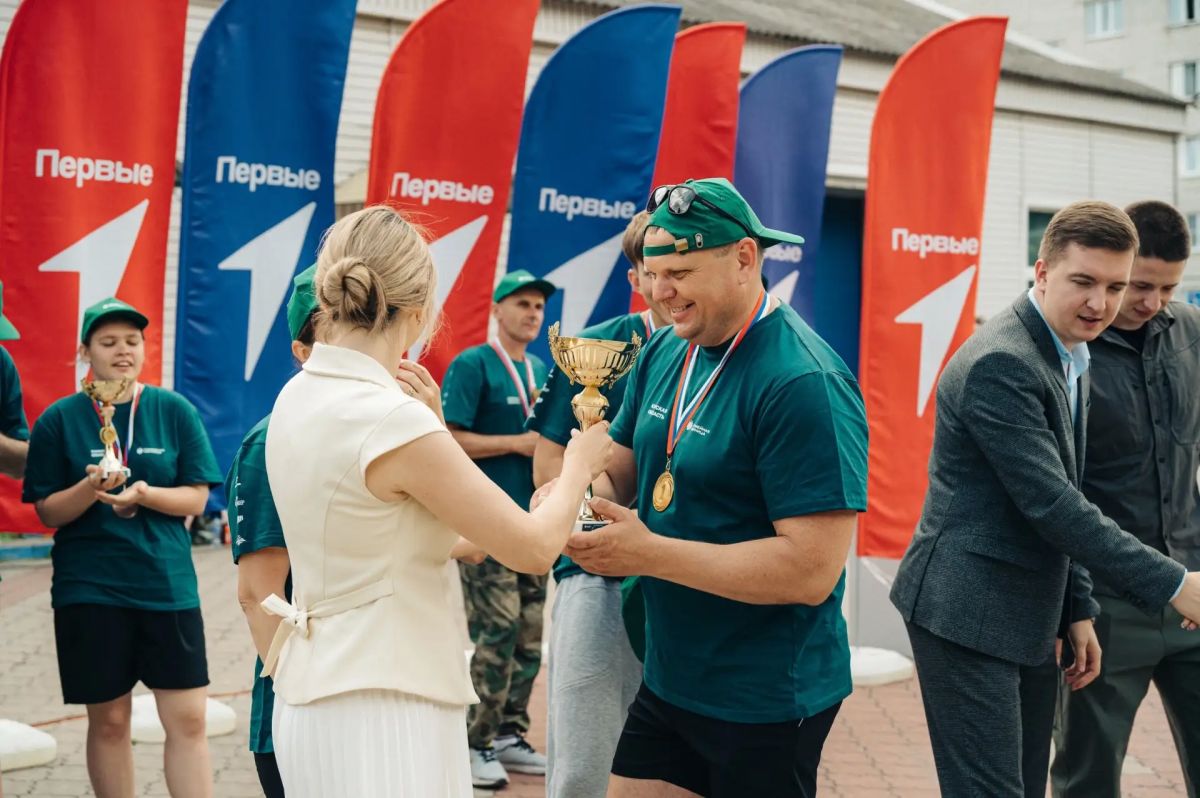В рамках празднования Дня молодёжи на территории Курской области состоялся региональный этап соревнований «Семейная Зарница» В рамках празднования Дня молодёжи на территории Курской области состоялся региональный этап соревнований «Семейная Зарница»