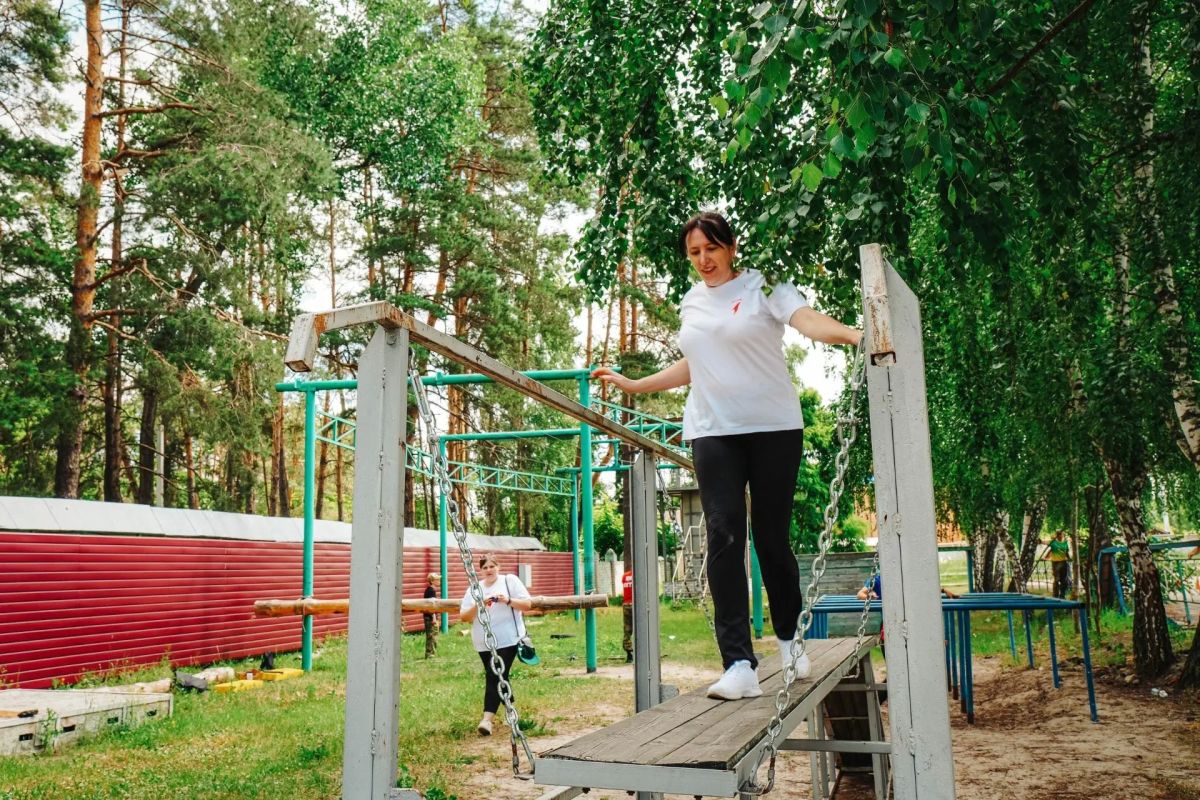 В Курском автотехническом колледже прошел региональный этап Всероссийской игры «Семейная зарница», организованный региональным отделением «Движения первых» В Курском автотехническом колледже прошел региональный этап Всероссийской игры «Семейная зарница», организованный региональным отделением «Движения первых»