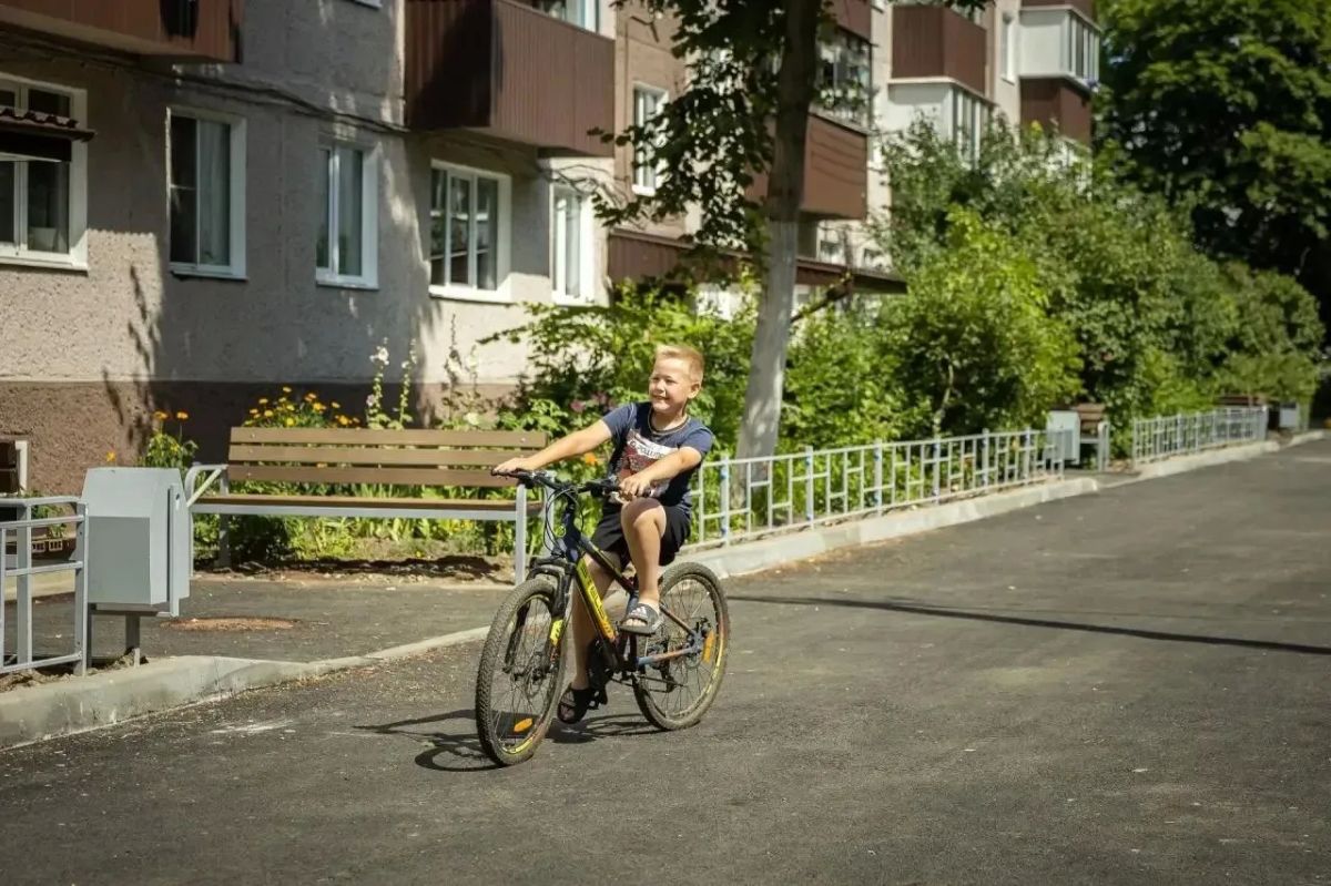 В Курске к сентябрю обновят более 20 общественных пространств В Курске к сентябрю обновят более 20 общественных пространств
