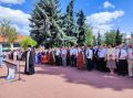 В День ветеранов боевых действий куряне возложили цветы к «Скорбящей матери»