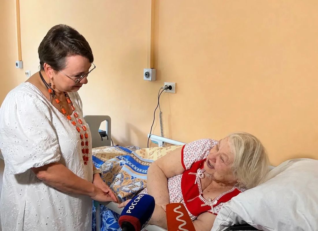 В посёлке Солнцево Курской области открыли паллиативное отделение на 20 коек В посёлке Солнцево Курской области открыли паллиативное отделение на 20 коек