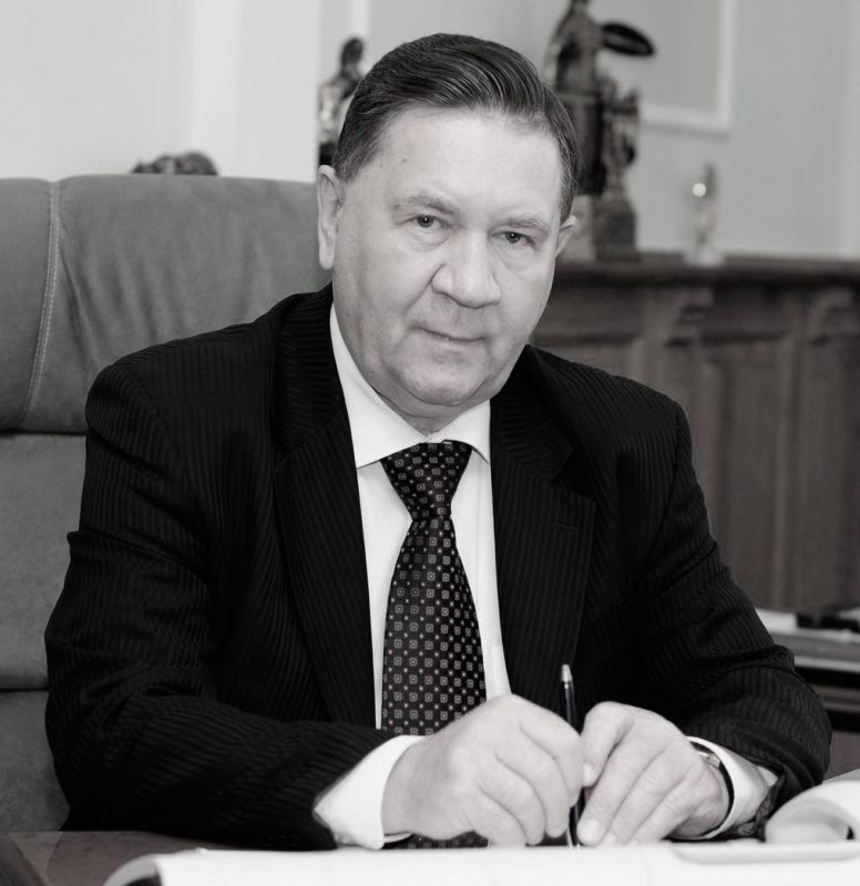 Экс-губернатору Александру Михайлову и митрополиту Герману присвоят звание почетных граждан Курской области