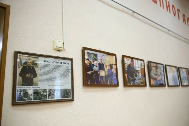 Фотохудожник запечатлел подвиг курских волонтеров Фотохудожник запечатлел подвиг курских волонтеров