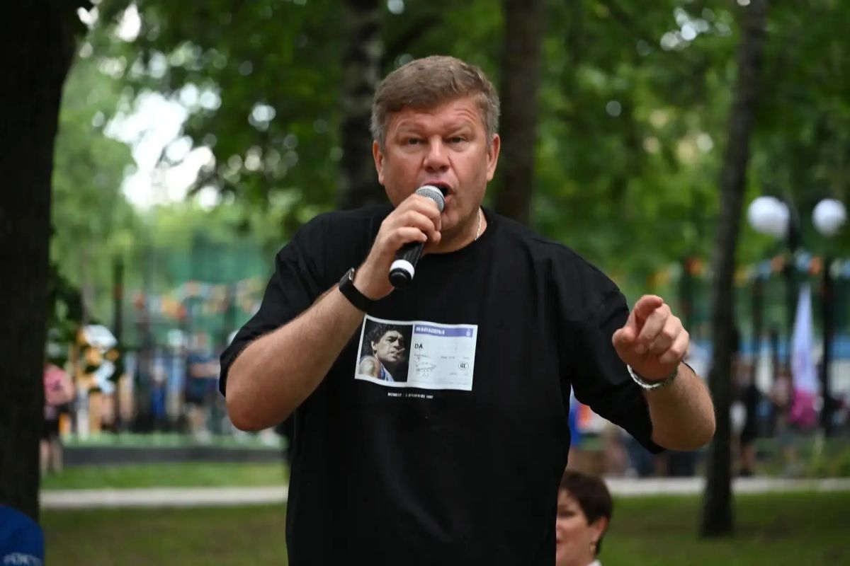 Дмитрий Губерниев оценил парк Пионеров и встретится с медиа Дмитрий Губерниев оценил парк Пионеров и встретится с медиа
