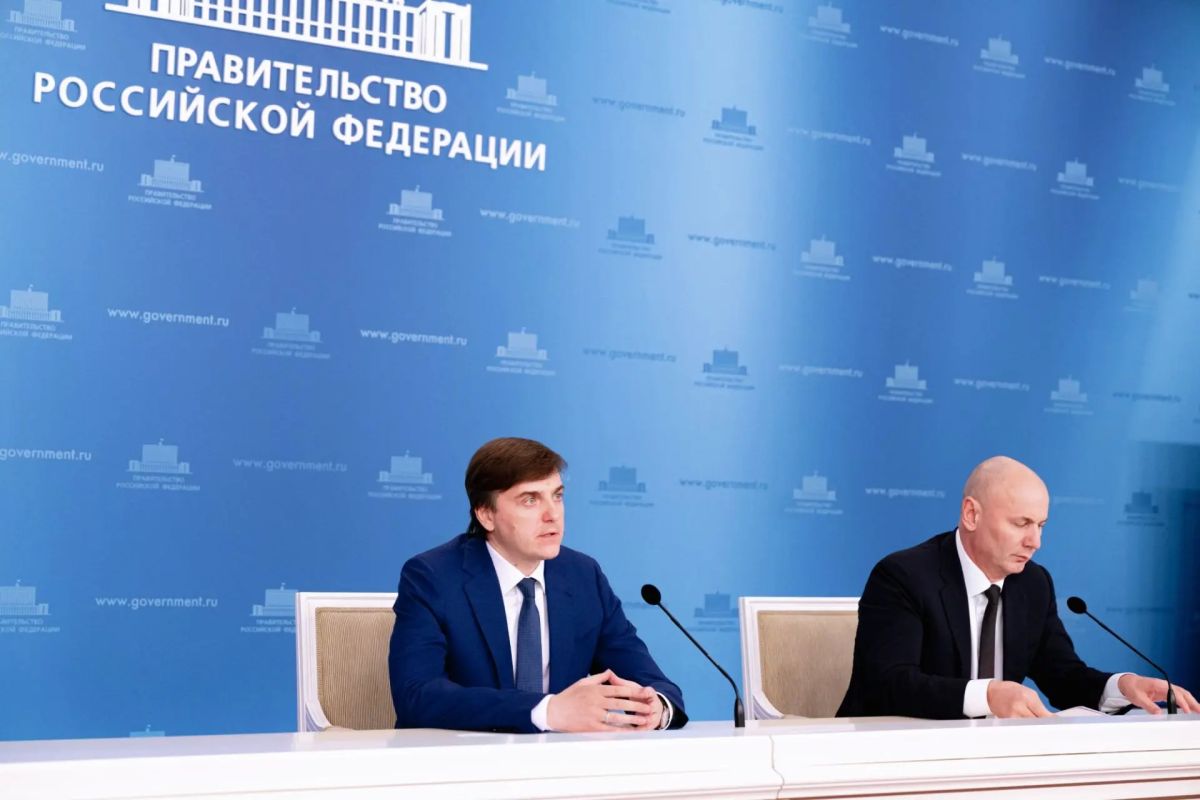 В Доме Правительства РФ состоялся пресс-брифинг по результатам основного периода ЕГЭ-2026 В Доме Правительства РФ состоялся пресс-брифинг по результатам основного периода ЕГЭ-2026