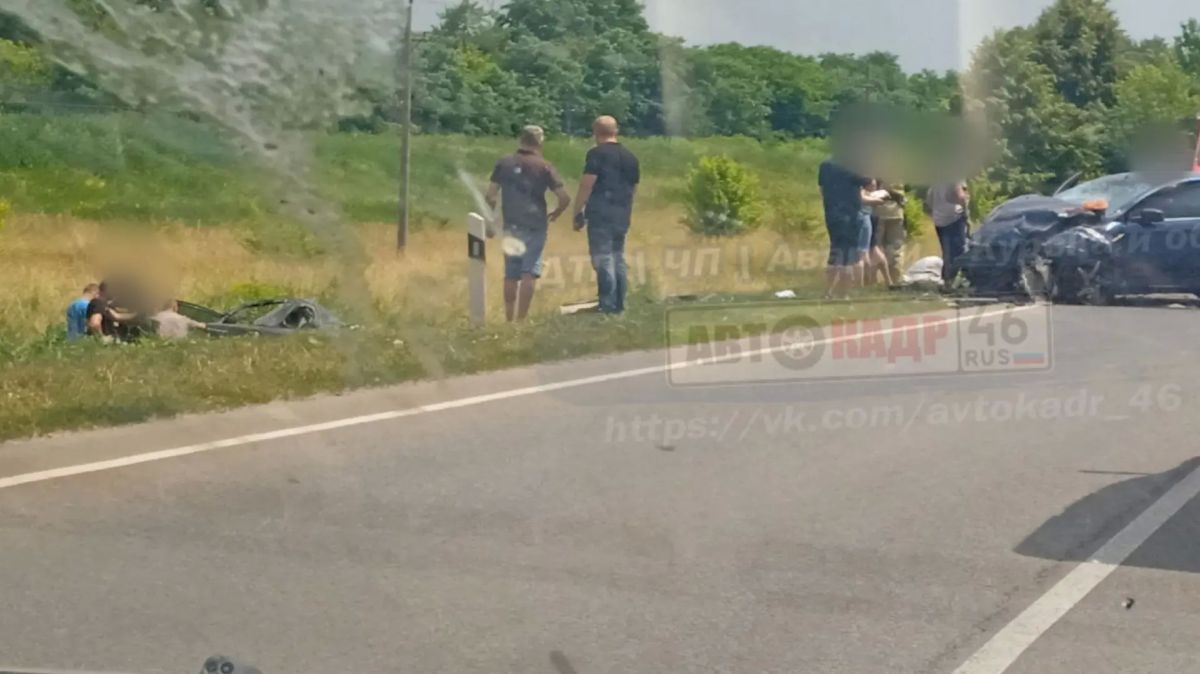 Двое детей и трое взрослых ранены в ДТП на курской трассе